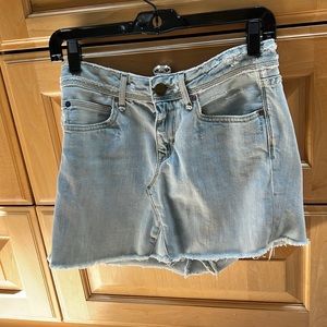 Gap skirt like wash denim size 27/4